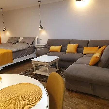 Apartament Sunrise Cerbului Braszów