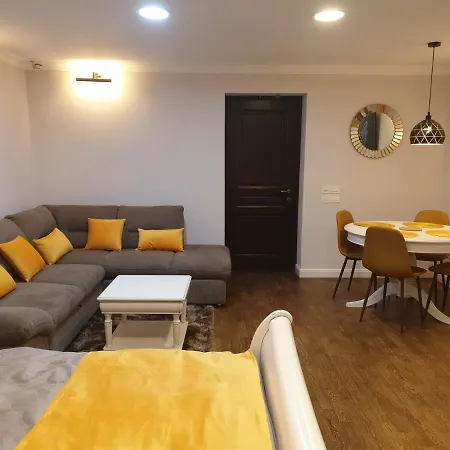 Daire Sunrise Cerbului Braşov